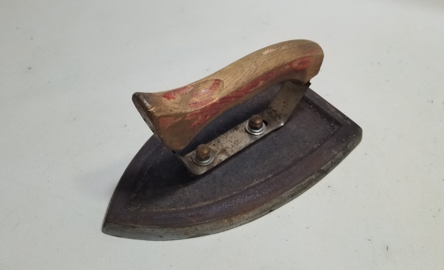 PRİMİTİF FORMLU OSMANLI DÖNEMİ ÜTÜ