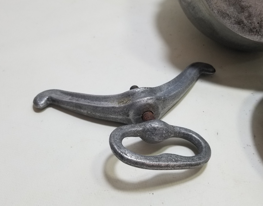 ANTİKA İLK YAPILAN DÜDÜKLÜ TENCERE