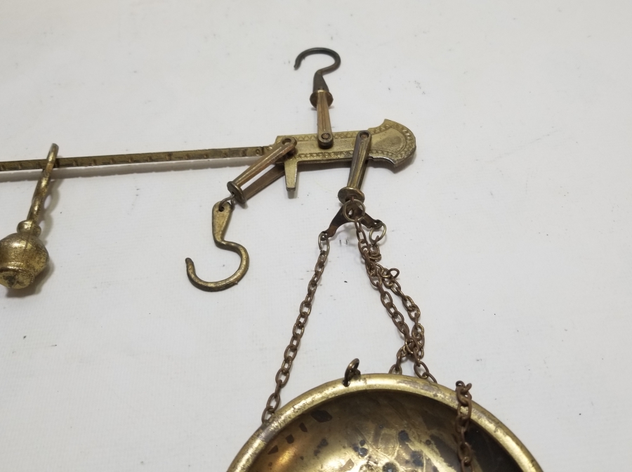 ANTİKA DEKORATİF BAHARATÇI TERAZİSİ