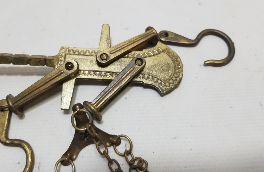 ANTİKA DEKORATİF BAHARATÇI TERAZİSİ