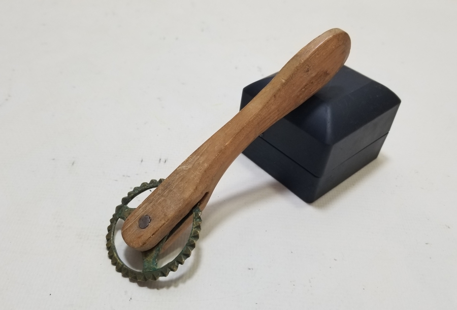 OSMANLI DÖNEMİ EL YAPIMI HAMUR KESME ALETİ