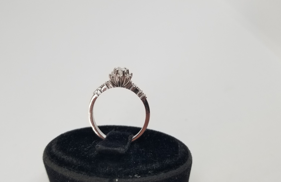 YILDIZ FORMLU PIRLANTA TAŞLI TEKTAŞ YÜZÜK