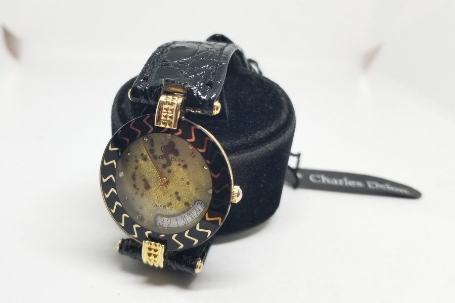 PİLLİ KADIN KOL SAATİ