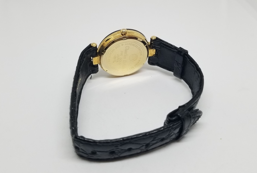 ALTIN KAPLAMA PİLLİ VE TAKVİMLİ ANTİKA KOL SAATİ