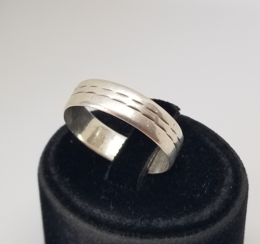 İÇİ USTA DAMGALI NADİR GÜMÜŞ ALYANS