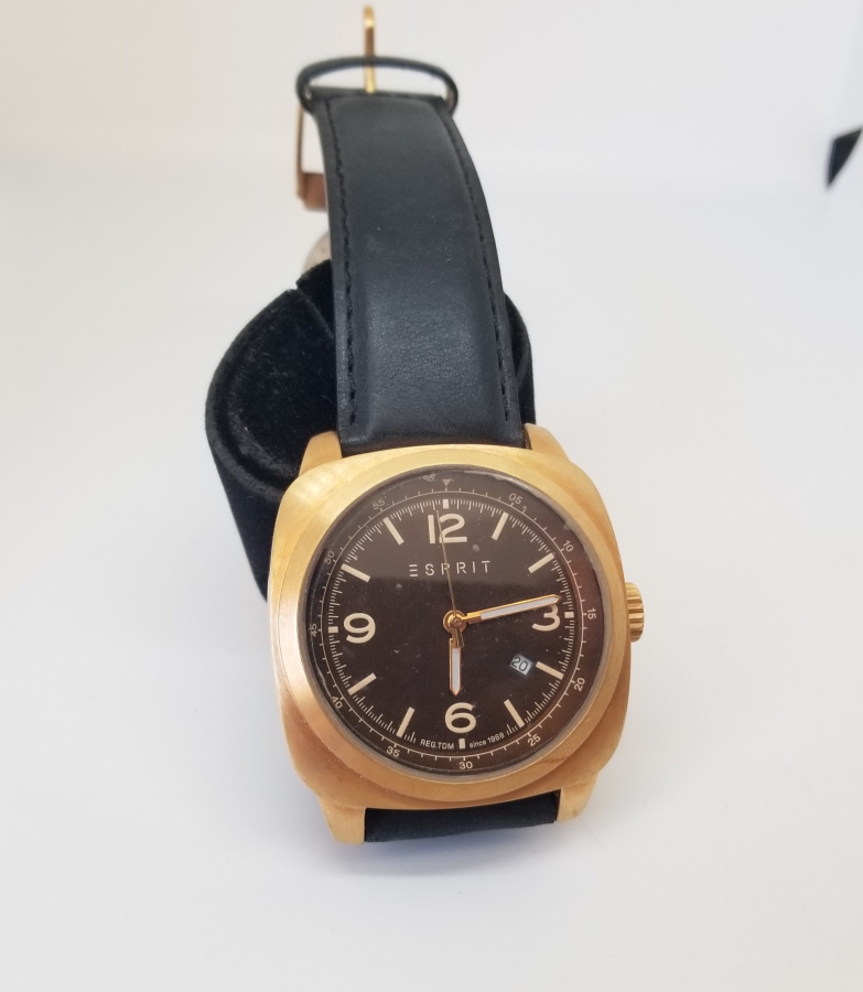ESPRIT MARKA ALTIN KAPLAMA KOL SAATİ