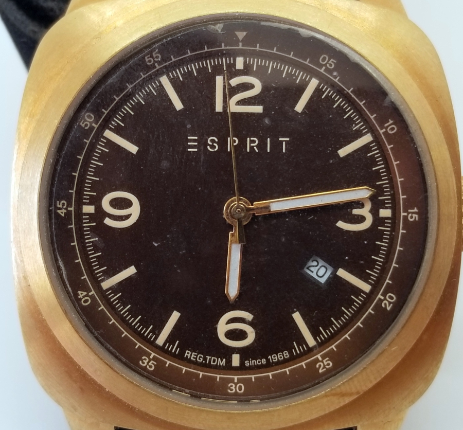 ESPRIT MARKA ALTIN KAPLAMA KOL SAATİ