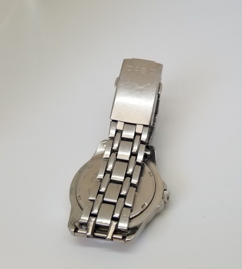 CASIO MARKA PİLLİ KOL SAATİ