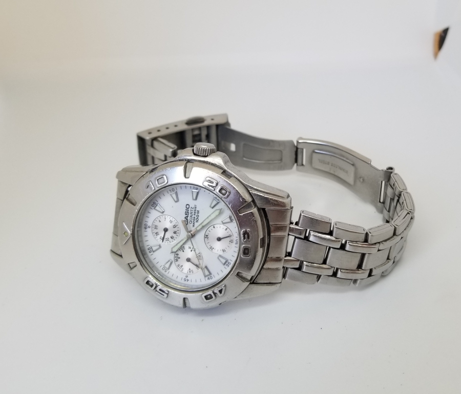 CASIO MARKA PİLLİ KOL SAATİ