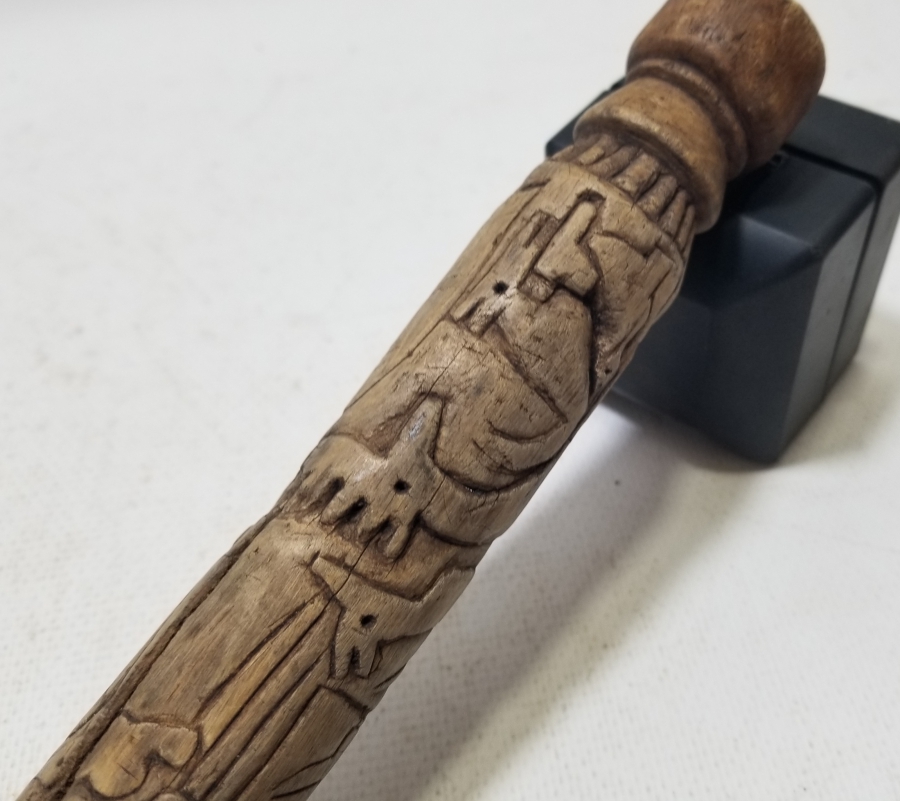 ÜZERİNDE GEYİK, ÇAKAL VE TAVŞAN GİBİ HAYVAN FİGÜRLERİ BULUNAN OSMANLI DÖNEMİ NADİR ŞAMANİK TEF TOKMAĞI