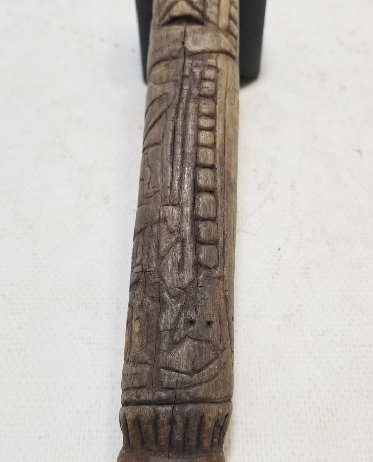 ÜZERİNDE GEYİK, ÇAKAL VE TAVŞAN GİBİ HAYVAN FİGÜRLERİ BULUNAN OSMANLI DÖNEMİ NADİR ŞAMANİK TEF TOKMAĞI