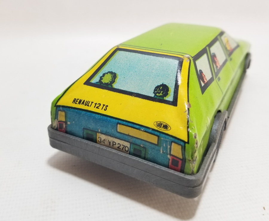 NADİR RENKTE GÜREL MARKA YERLİ YAPIM ANTİKA OYUNCAK ARABA