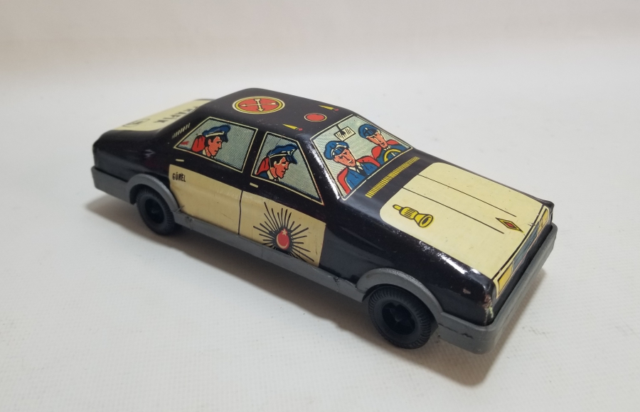 GÜREL MARKA ANTİKA OYUNCAK POLİS ARABASI