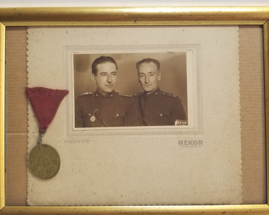 ORİJİNAL İSTİKLAL MADALYASI VE MADALYALI SUBAYLAR FOTOĞRAFI