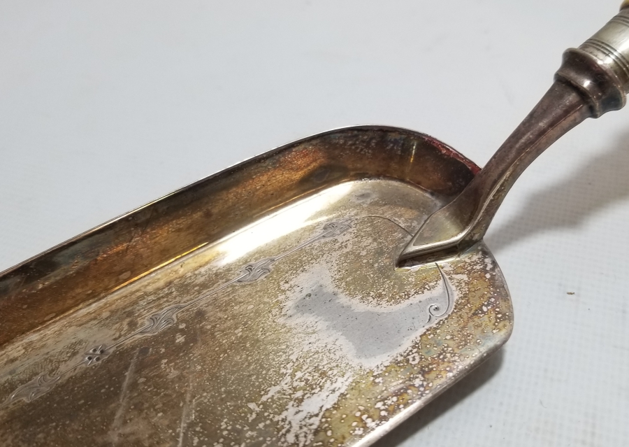 GEYİK BOYNUZU SAPLI GÜMÜŞ KAPLAMA ANTİKA SOFRA - MASA FARAŞI