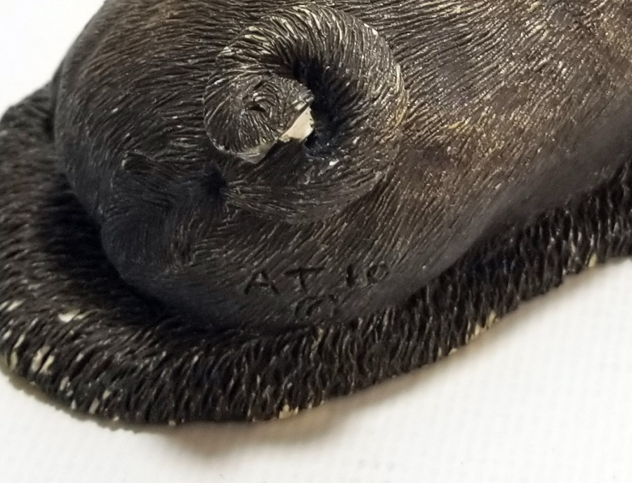 SANATÇI İMZALI ALÇI KÖPEK FİGÜRÜ