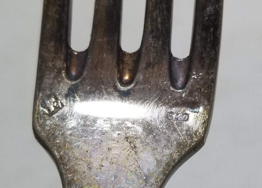 KABARTMA İŞÇİLİKLİ GÜMÜŞ KAPLAMA 5 ADET ANTİKA ÇATAL