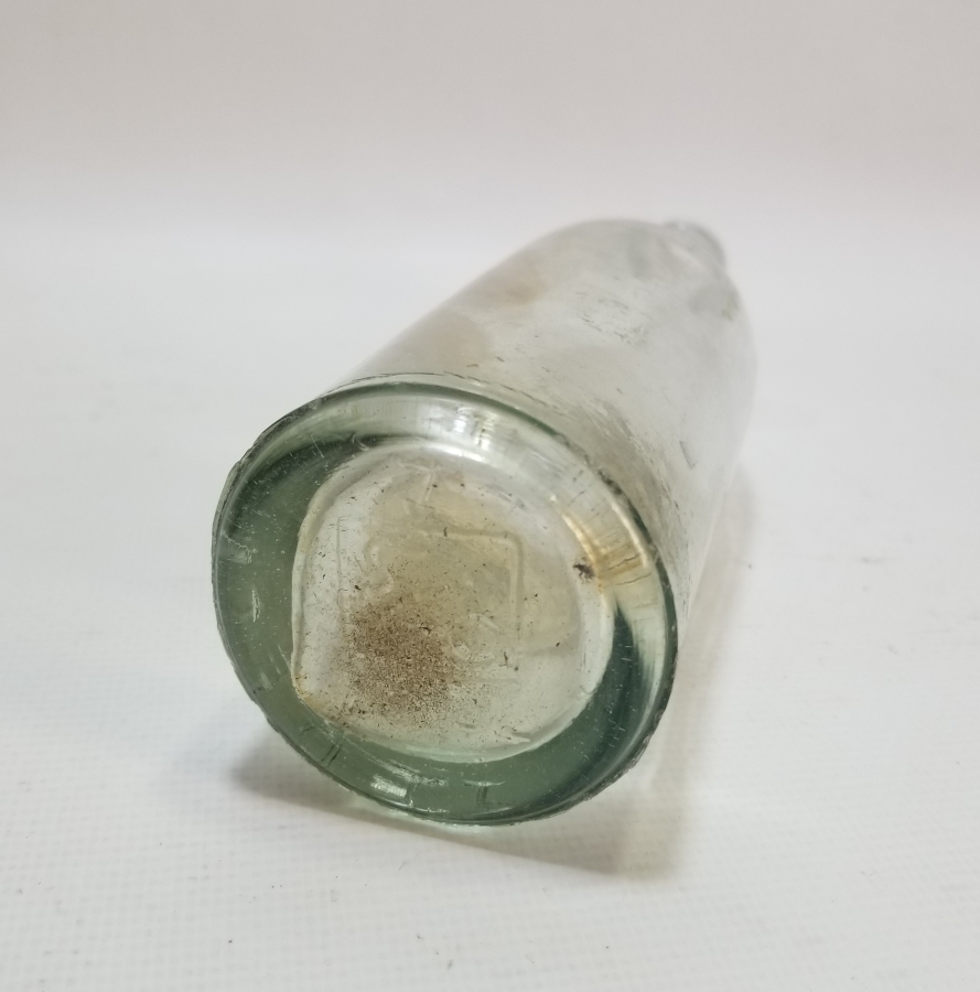 ORİJİNAL ETİKETİYLE ANTİKA ECZACI ŞİŞESİ