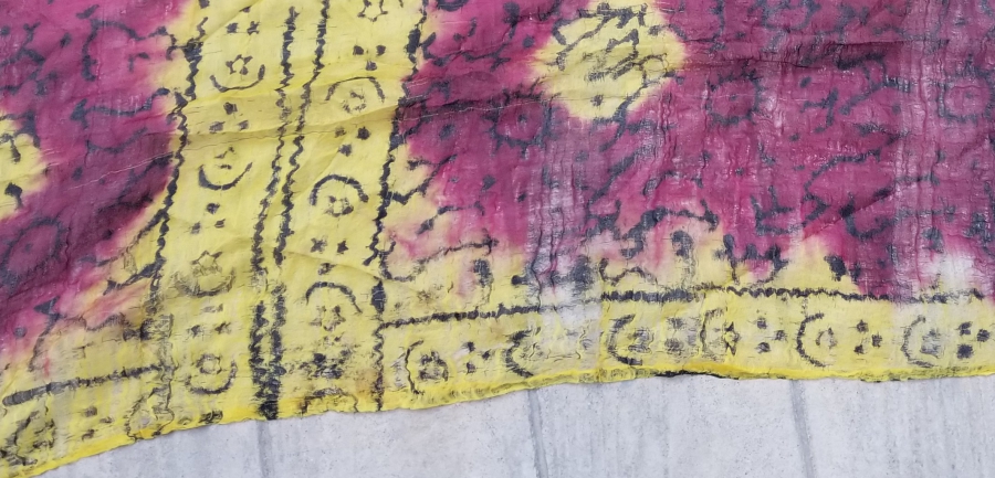 ÜZERİ AY YILDIZ FİGÜRLÜ VE KÖK BOYA İŞÇİLİKLİ OSMANLI DÖNEMİ NADİR BEŞİK ÖRTÜSÜ