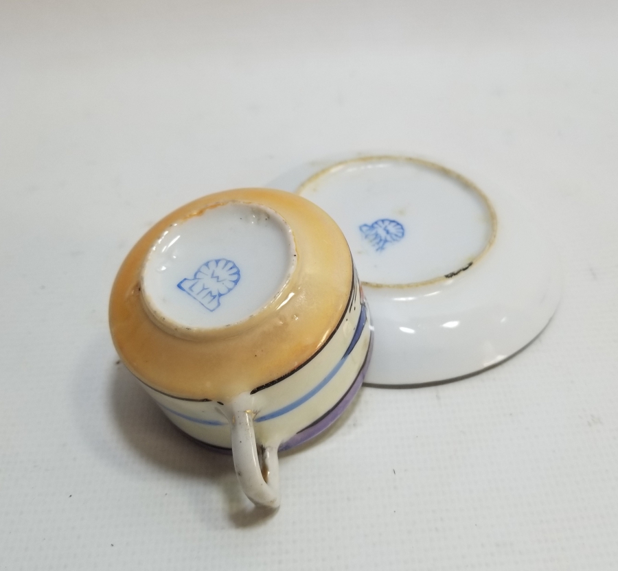 ANTİKA PORSELEN KAHVE FİNCANI