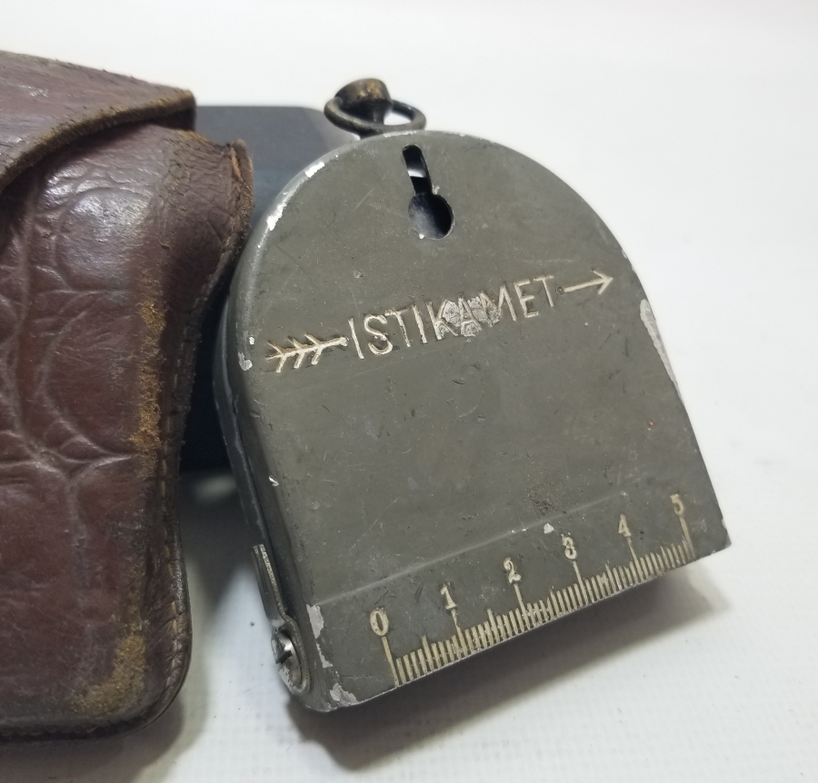 ORİJİNAL DERİ KILIFINDA ANTİKA ASKERİ PUSULA