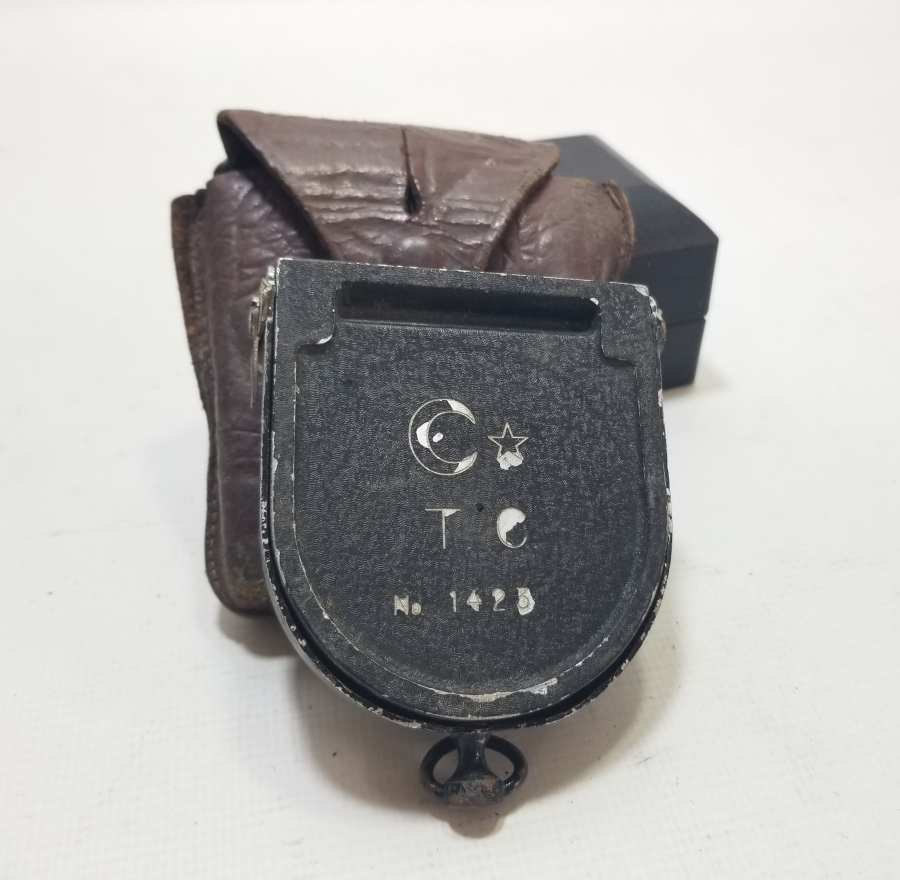 ORİJİNAL DERİ KILIFINDA ANTİKA ASKERİ PUSULA