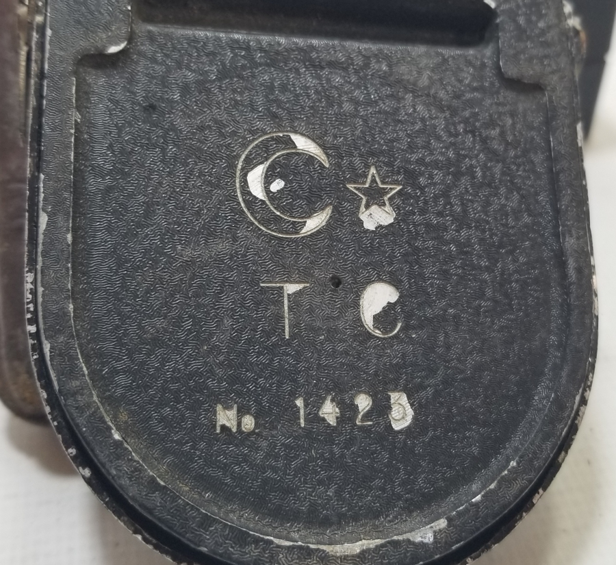 ORİJİNAL DERİ KILIFINDA ANTİKA ASKERİ PUSULA