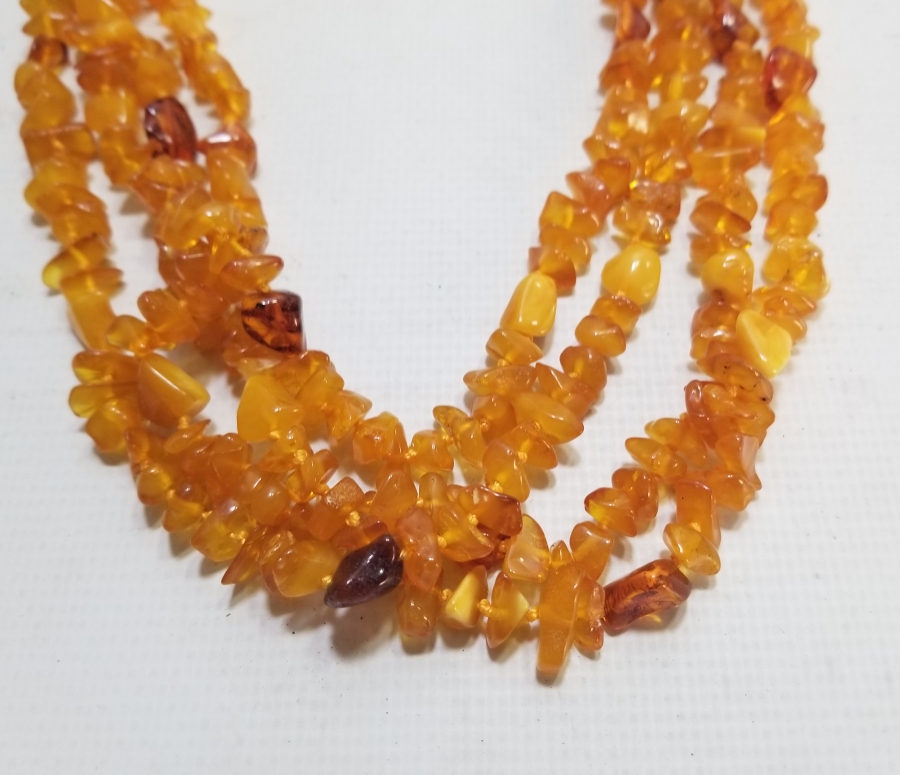 BÜYÜK BOY NADİR RENKTE DAMLA KEHRİBAR GERDANLIK