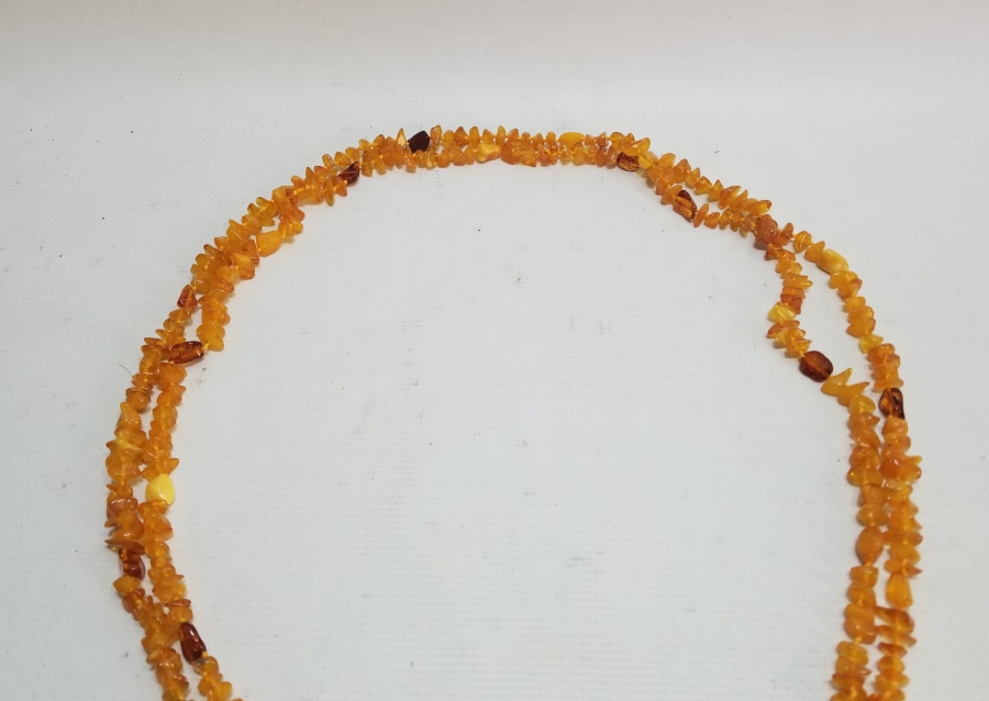 BÜYÜK BOY NADİR RENKTE DAMLA KEHRİBAR GERDANLIK