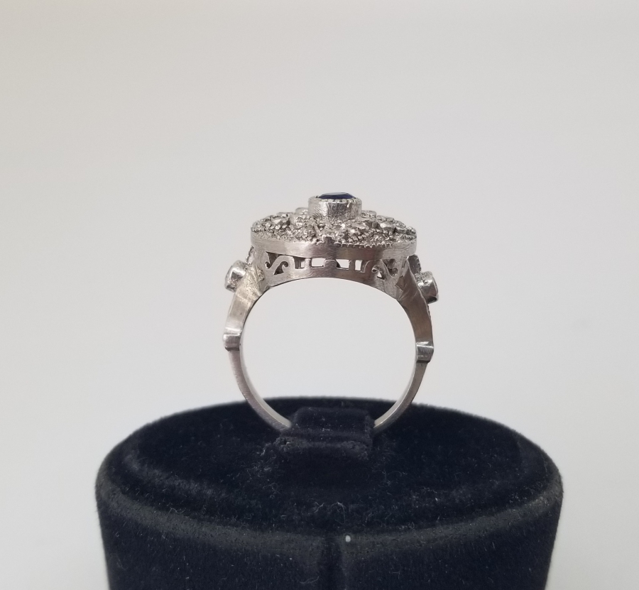 PIRLANTA VE SAFİR TAŞLI YÜZÜK