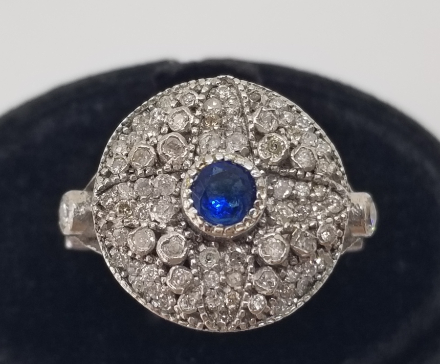 PIRLANTA VE SAFİR TAŞLI YÜZÜK