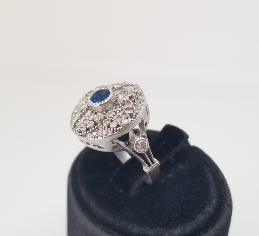 PIRLANTA VE SAFİR TAŞLI YÜZÜK