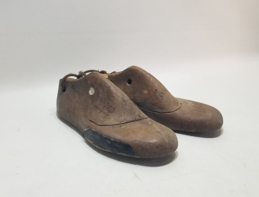 OSMANLI DÖNEMİ EL YAPIMI AHŞAP AYAKKABICI KALIBI