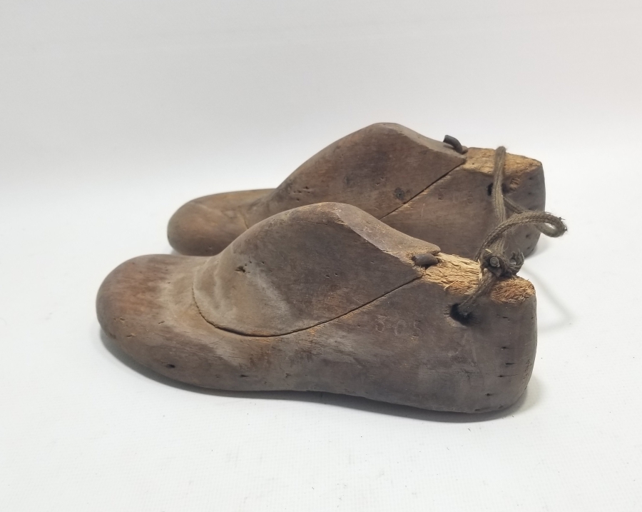 OSMANLI DÖNEMİ EL YAPIMI AHŞAP AYAKKABICI KALIBI