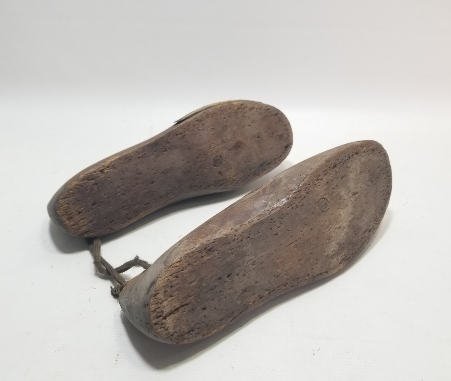 OSMANLI DÖNEMİ EL YAPIMI AHŞAP AYAKKABICI KALIBI