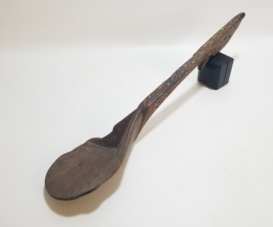 TAMAMI İŞLEMELİ OSMANLI DÖNEMİ NADİR AHŞAP TEKKE İŞİ AŞURE KEPÇESİ