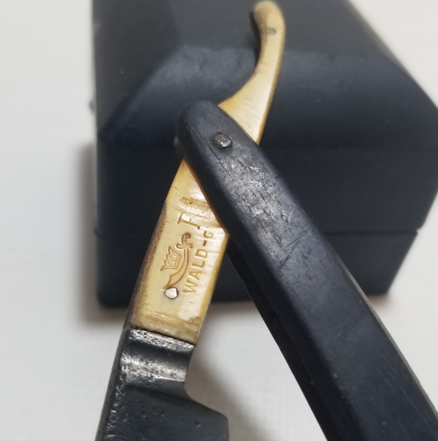 OSMANLI DÖNEMİ FİLDİŞİ APLİKLİ NADİR BERBER USTURASI