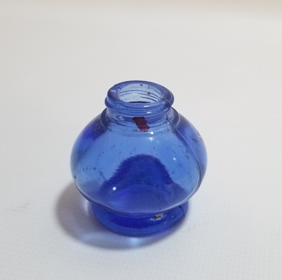 NADİR RENKTE ANTİKA MİNİ İDARE LAMBASI HAZNESİ