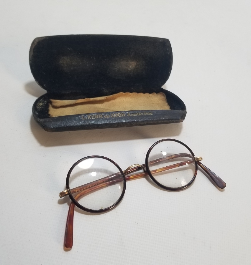 ORİJİNAL KUTUSUNDA OSMANLI DÖNEMİ NADİR BAĞA GÖZLÜK