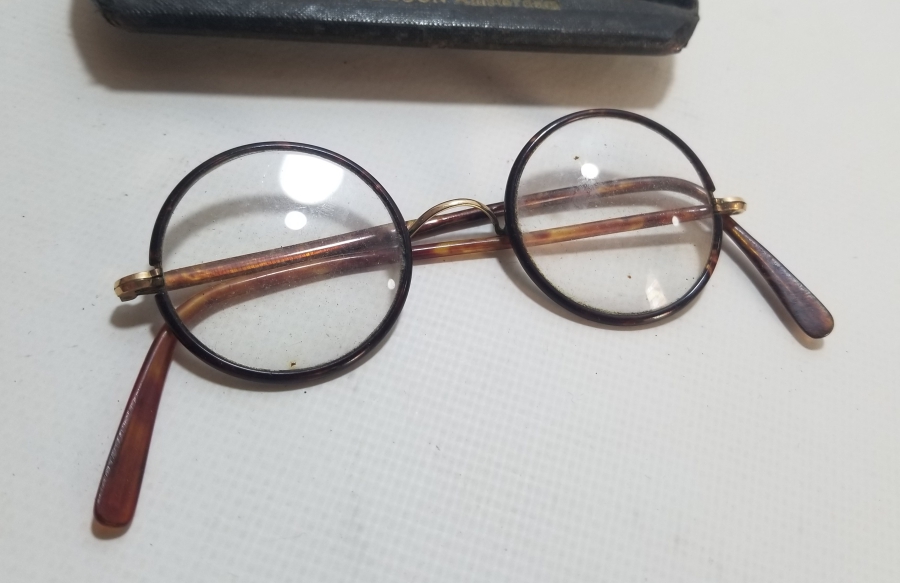 ORİJİNAL KUTUSUNDA OSMANLI DÖNEMİ NADİR BAĞA GÖZLÜK