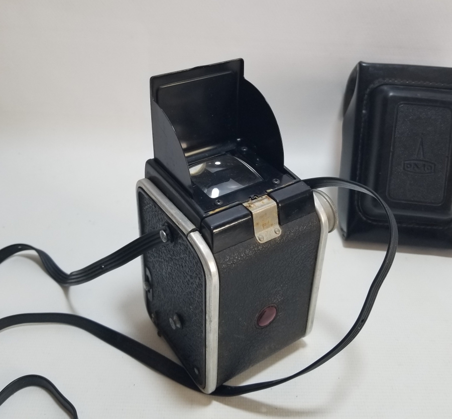 ORİJİNAL DERİ KUTUSUNDA ANTİKA KODAK FOTOĞRAF MAKİNESİ