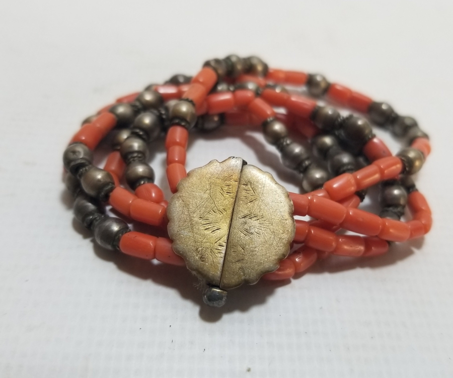 OSMANLI DÖNEMİ NADİR MERCAN TAŞLI NADİR GÜMÜŞ BİLEKLİK