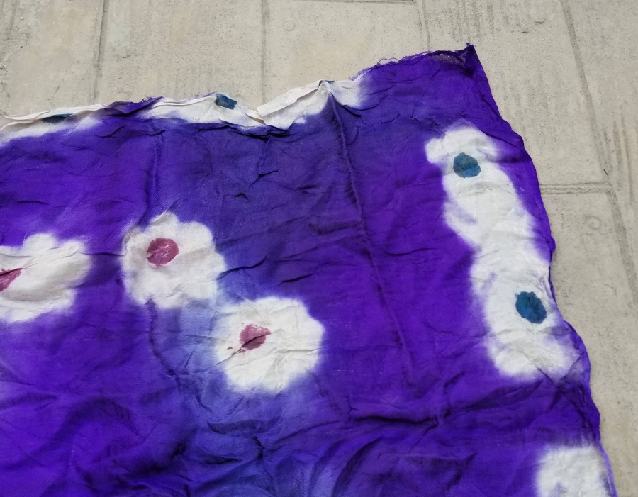 OSMANLI DÖNEMİ KIRKAĞAÇ BASKISI NADİR RENKTE İPEKLİ KUNDAK