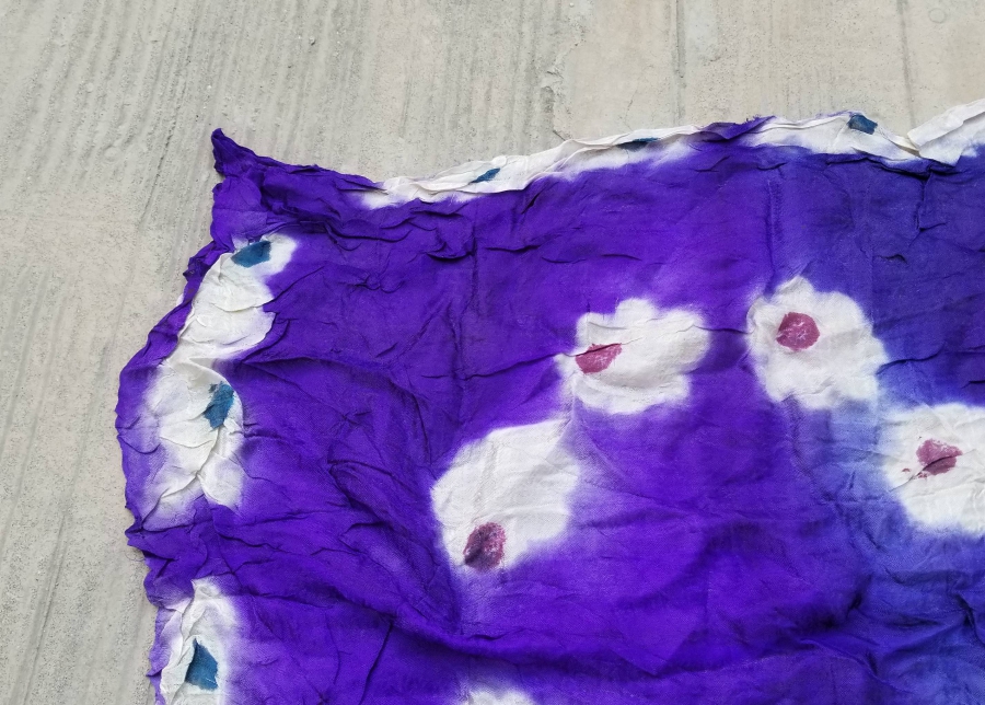 OSMANLI DÖNEMİ KIRKAĞAÇ BASKISI NADİR RENKTE İPEKLİ KUNDAK