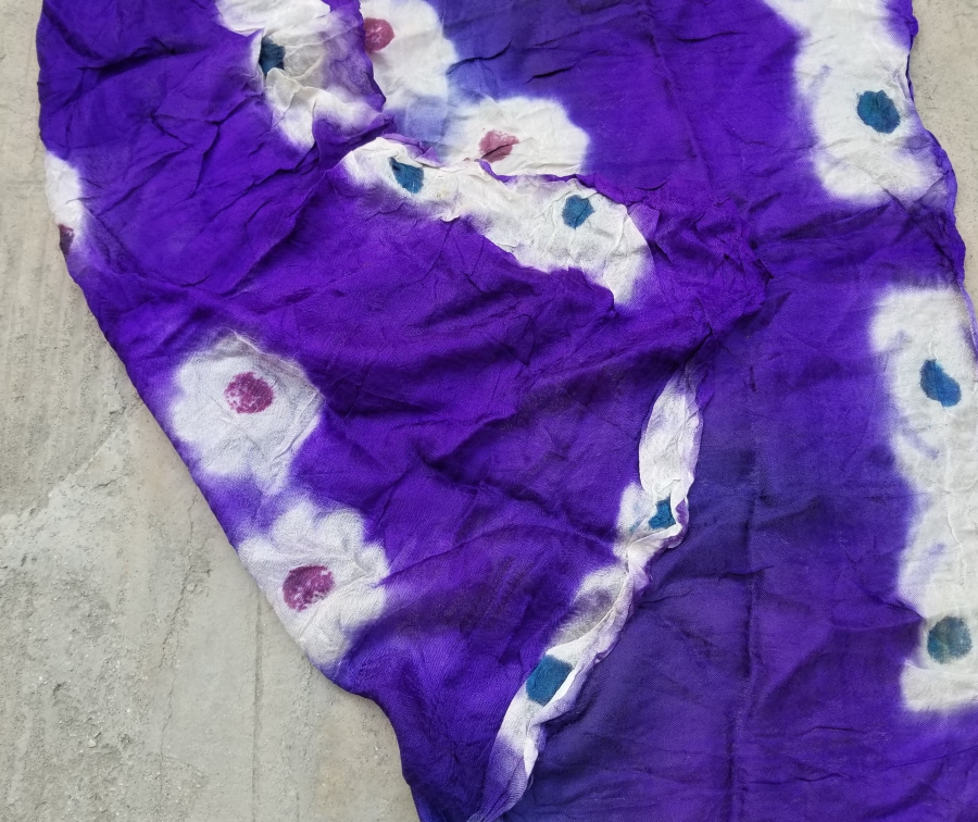 OSMANLI DÖNEMİ KIRKAĞAÇ BASKISI NADİR RENKTE İPEKLİ KUNDAK