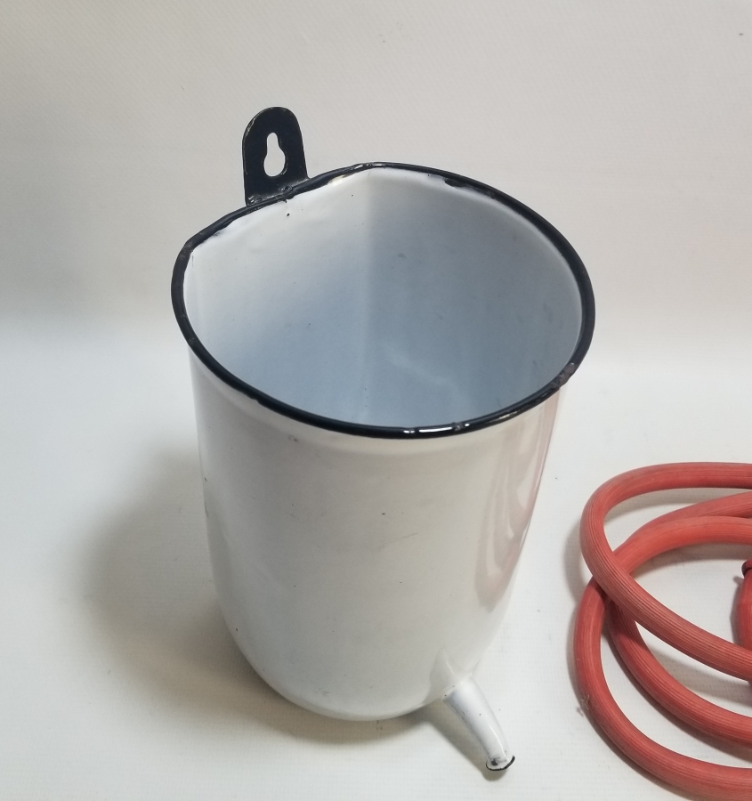 OSMANLI DÖNEMİ ÇOK NADİR ORİJİNAL HORTUMUYLA EMAYE SERUM ŞİŞESİ