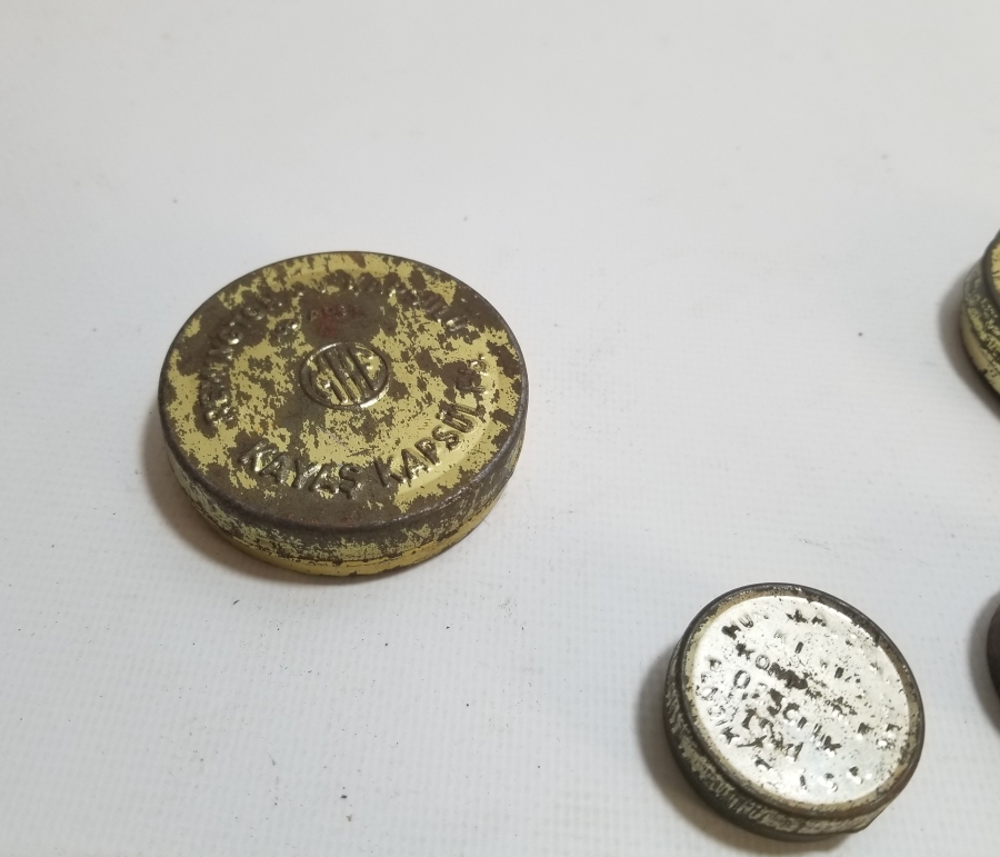 ORİJİNAL KUTULARINDA ANTİKA FİŞEK KAPSÜLLERİ LOTU