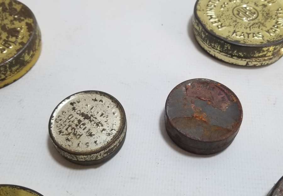 ORİJİNAL KUTULARINDA ANTİKA FİŞEK KAPSÜLLERİ LOTU