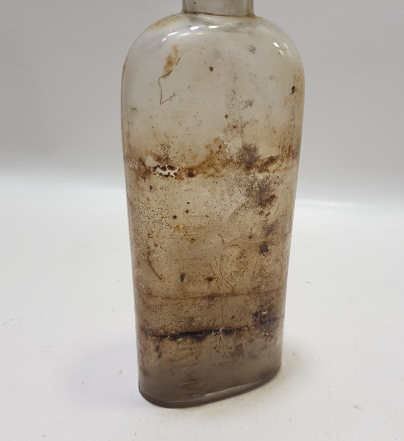 ÜZERİ OSMANLICA VE LATİNCE YAZILI ÇOK NADİR HAKKI EKREM İLAÇ ŞİŞESİ