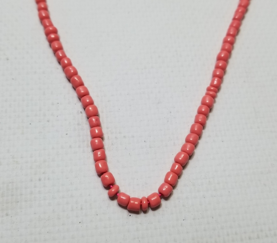 NADİR RENKTE MERCAN TAŞLI ANTİKA KOLYE